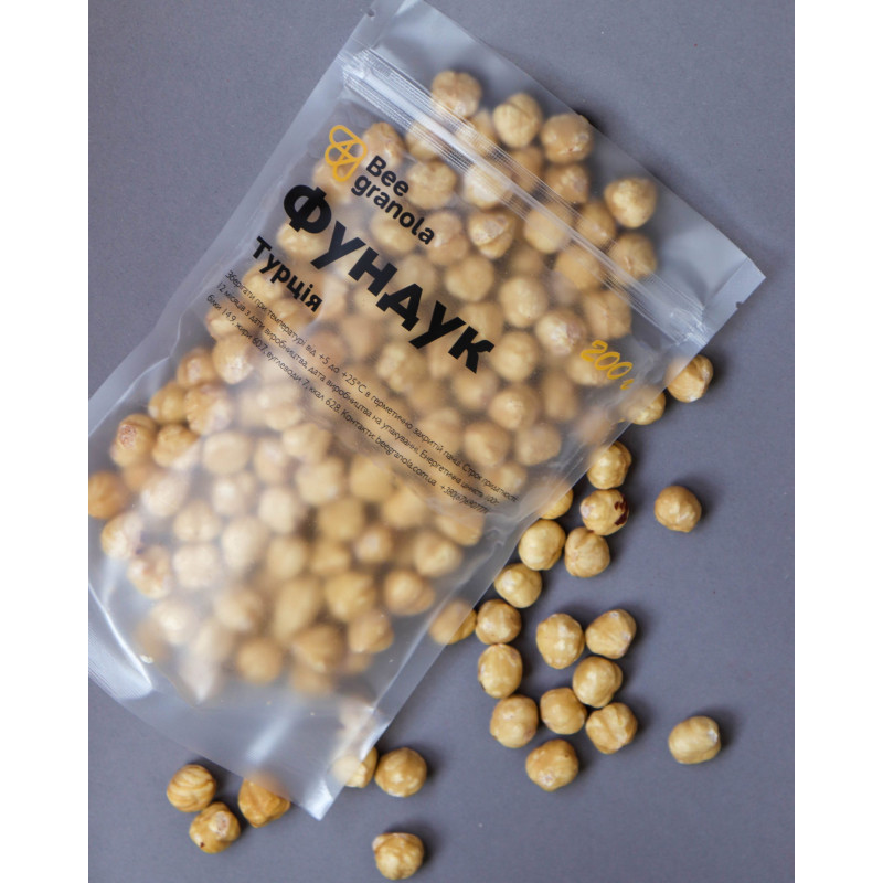 Фундук Bee Granola 200г