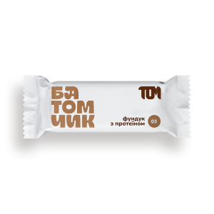 Батончик TOM фундук з протеїном 45г