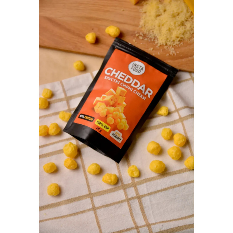 Хрусткі сирні снеки Cheddar Insta food 20г