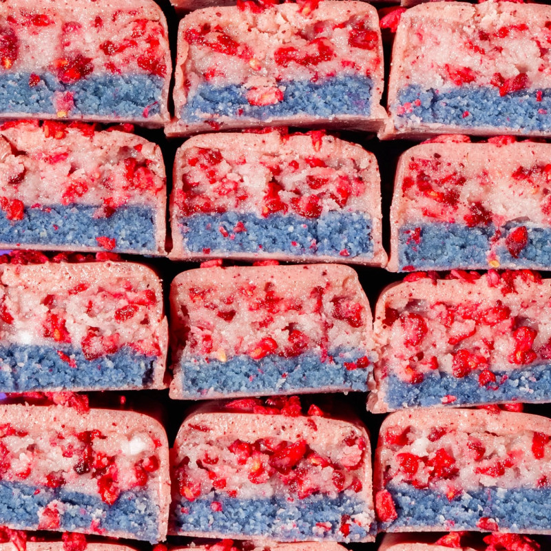 Батончик Fizi Berry Pie у рожевій глазурі 45г