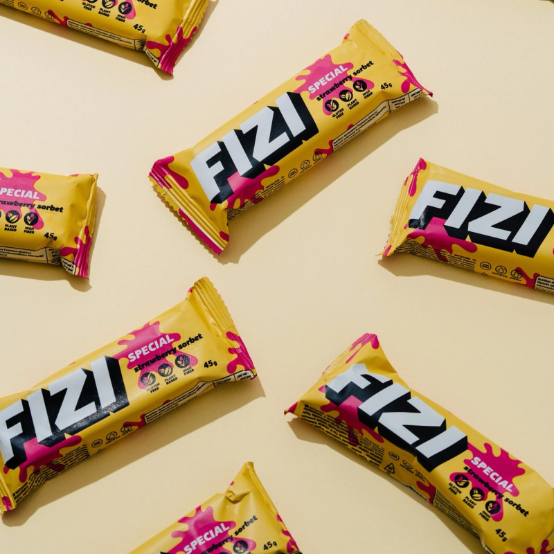 Батончик Fizi Strawberry Sorbet 45г
