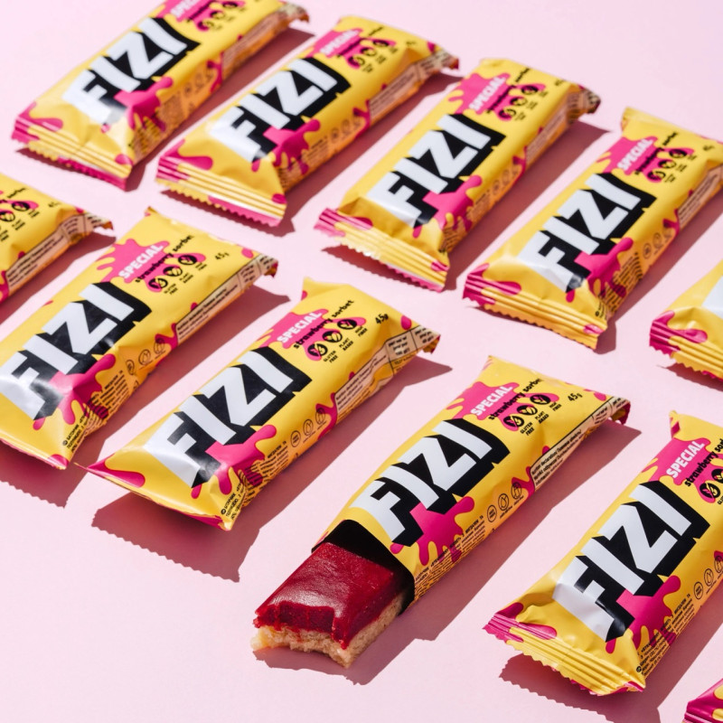 Батончик Fizi Strawberry Sorbet 45г